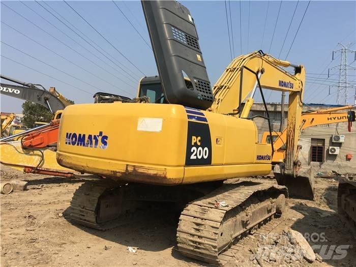 Komatsu PC 200-8 Bageri guseničari