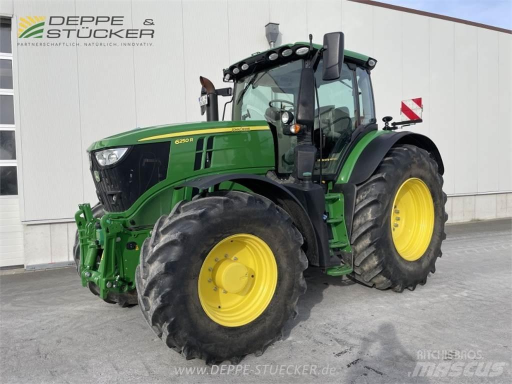John Deere 6250R Traktori