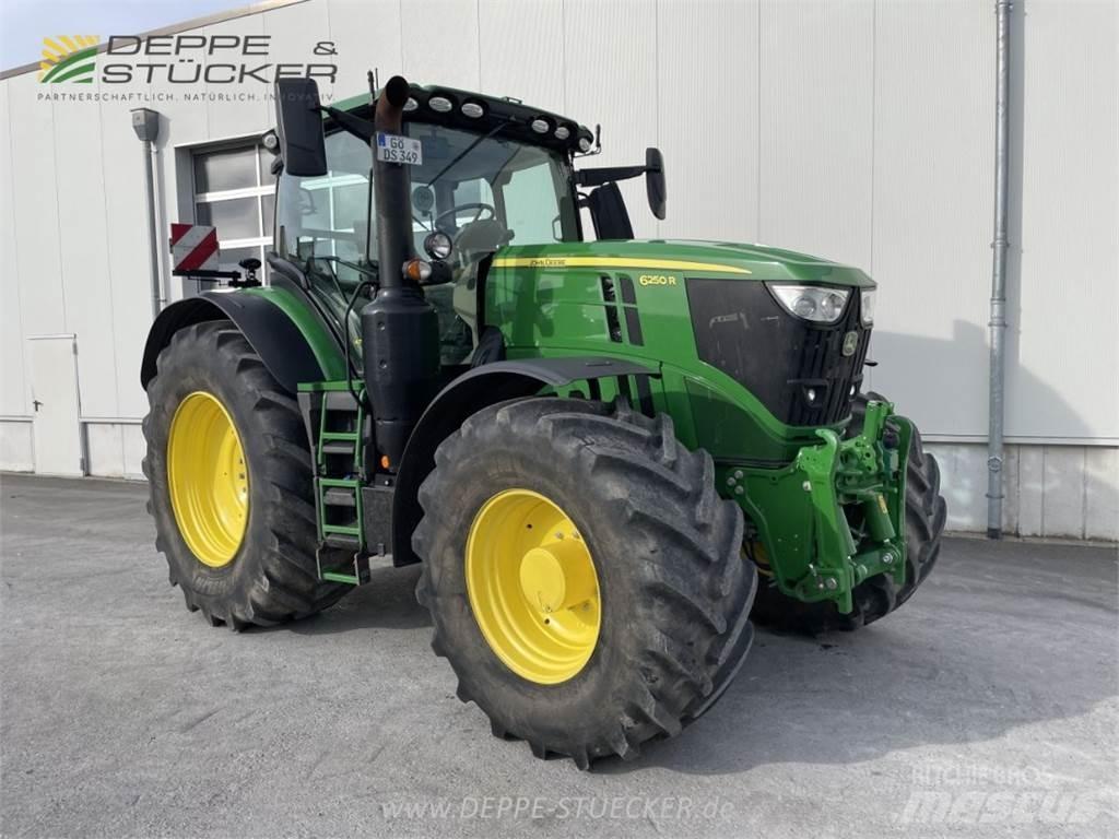 John Deere 6250R Traktori
