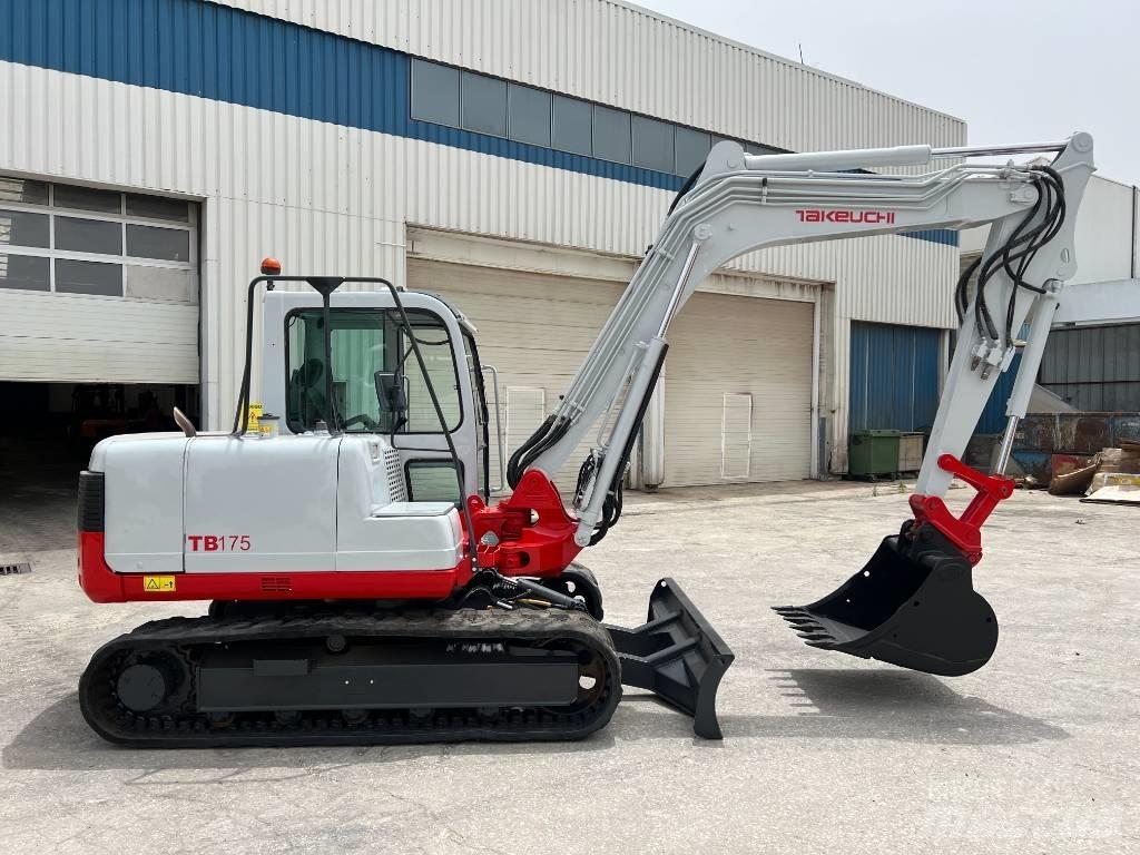 Takeuchi TB175 Midi bageri 7t – 12t