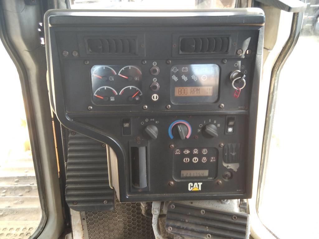 CAT D 6 R LGP Buldožeri