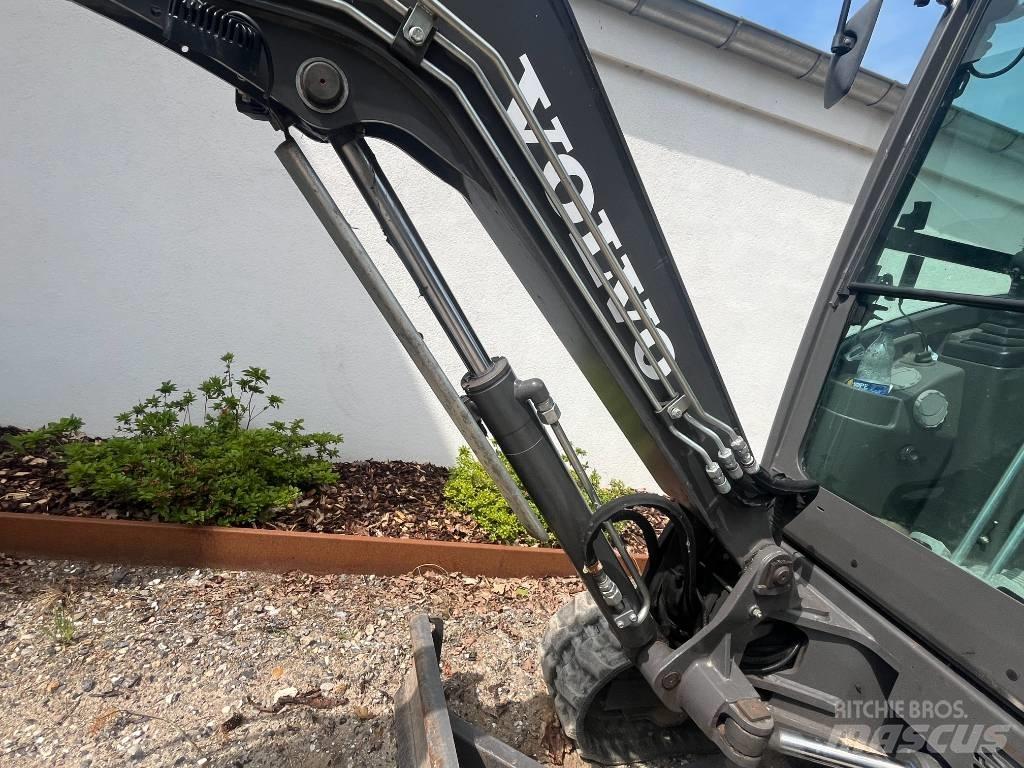 Volvo ECR 25 D Mini bageri < 7t