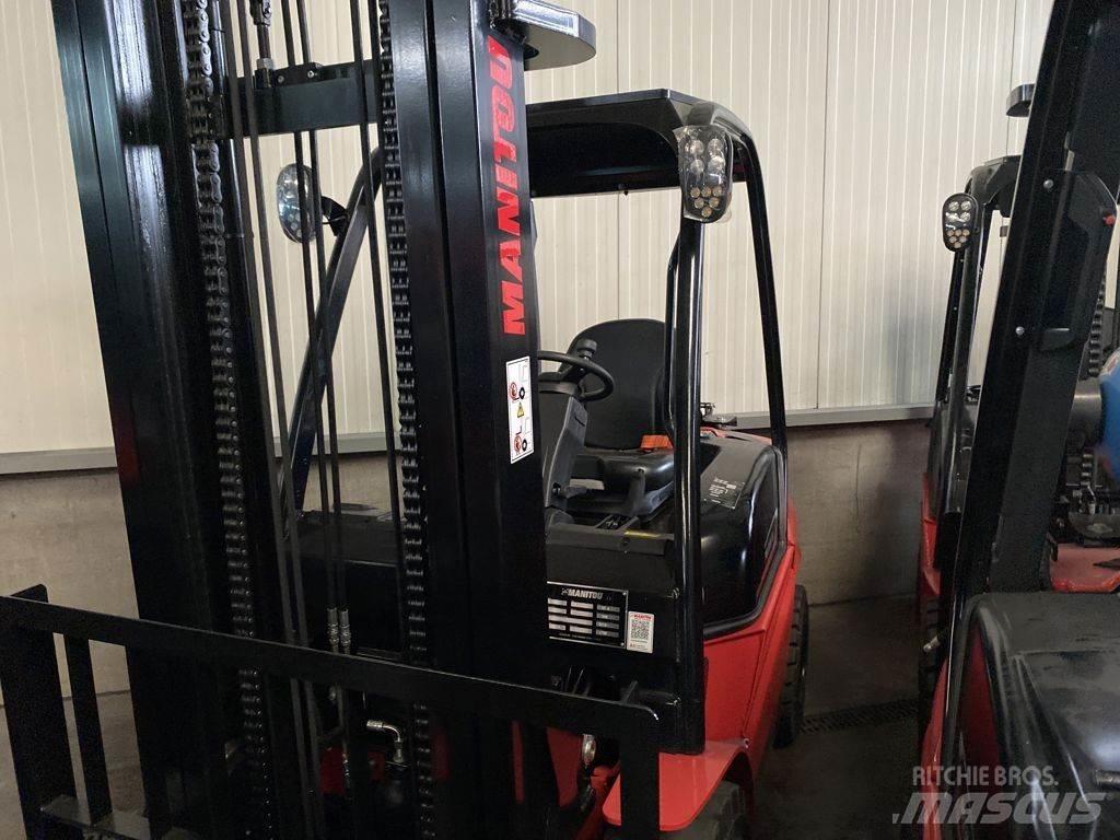 Manitou MI35G Plinski viljuškari