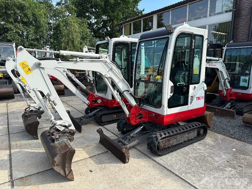 Takeuchi TB 016 R Mini bageri < 7t