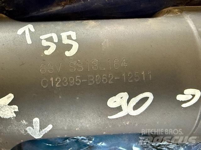JCB HM380 GROT Čekići