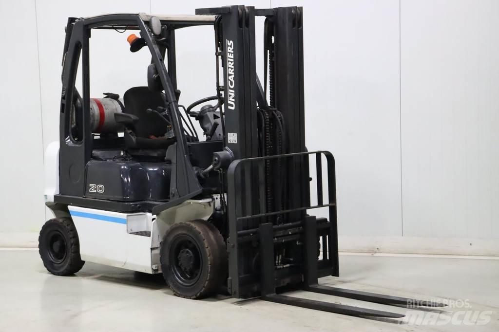Nissan U1D2A20LQ Plinski viljuškari