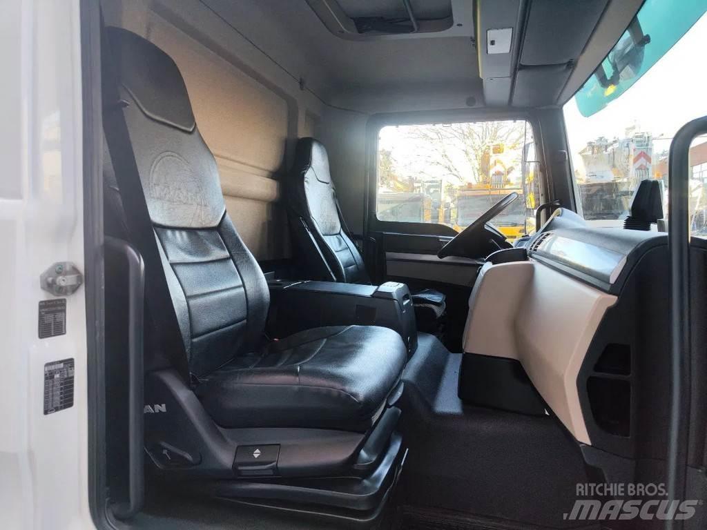 MAN TGL 8.220 4x2 Kamioni-šasije