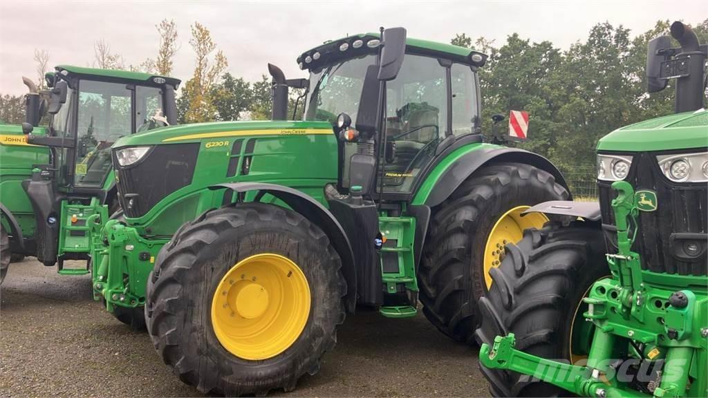John Deere 6230R Traktori
