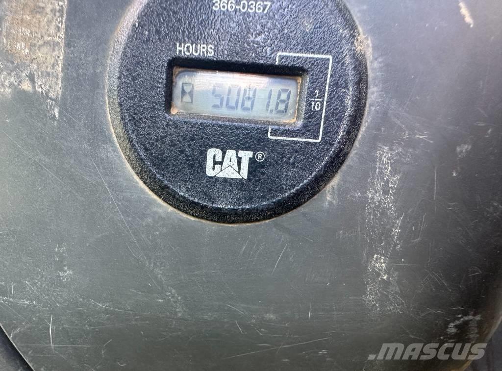 Morooka MST 2200 V D Damperi na gusenice