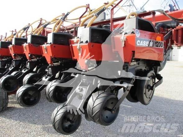 Case IH 1200 Sadilice