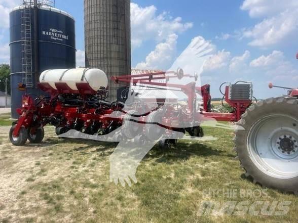 Case IH 1250 Sadilice