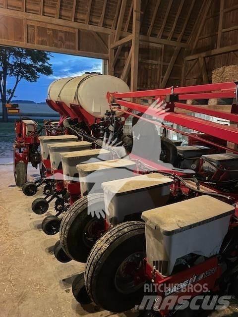 Case IH 1250 Sadilice