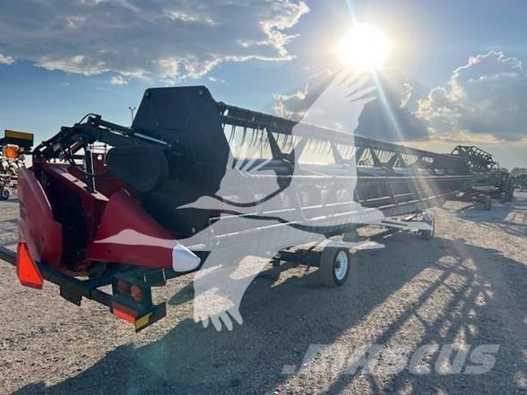 Case IH 3020 Glave hederi za kombajne