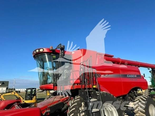 Case IH 7120 Kombajni