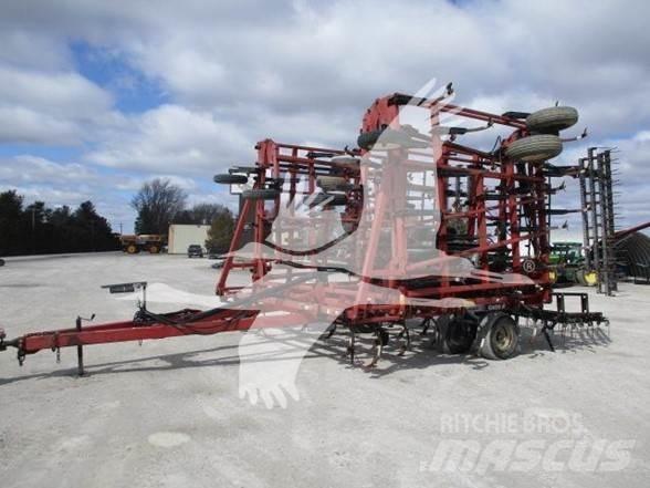 Case IH TM14 Kultivatori