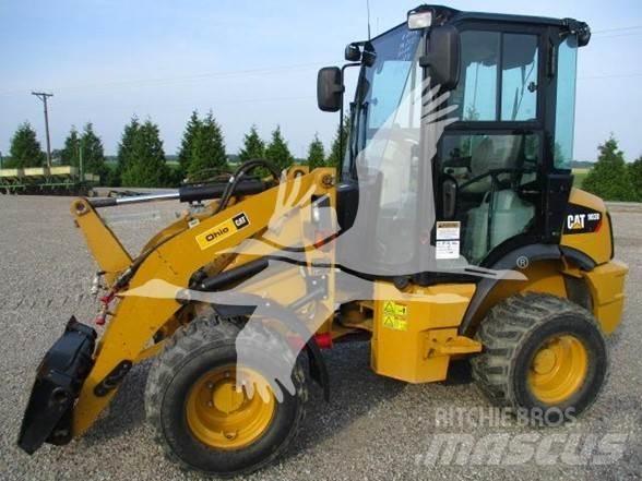 CAT 903D Utovarivači na točkove