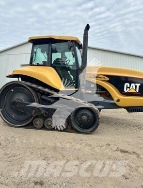 CAT CH45 Traktori
