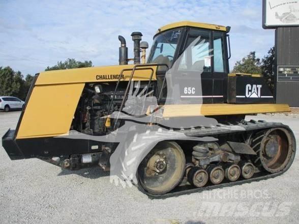 CAT CH65C Traktori