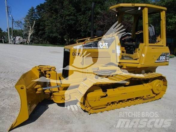 CAT D3G XL Buldožeri guseničari