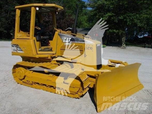 CAT D3G XL Buldožeri guseničari
