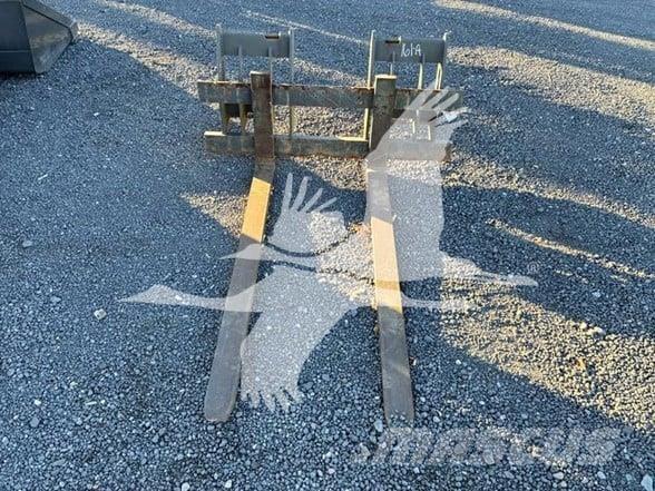 CNH 60 FORKS Ostalo za građevinarstvo