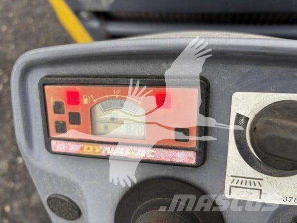 Dynapac CC950 Valjci sa jednim bubnjem