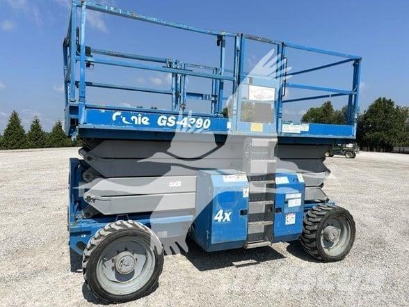 Genie GS4390RT Makazaste platforme