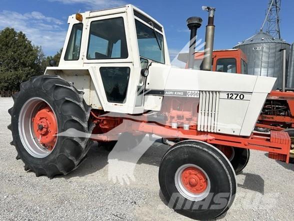 J I Case 1270 Traktori