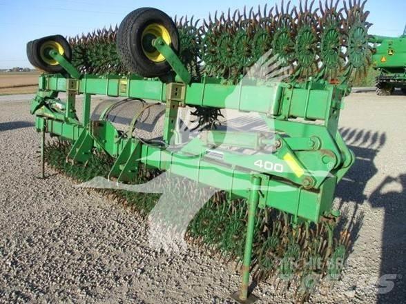 John Deere 400 Ostale mašine i priključci za obradu tla
