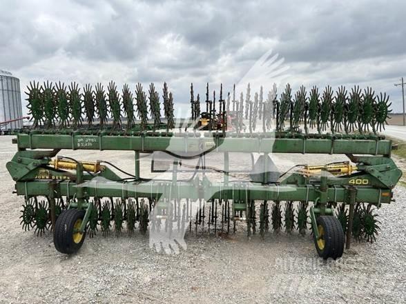 John Deere 400 Ostale mašine i priključci za obradu tla