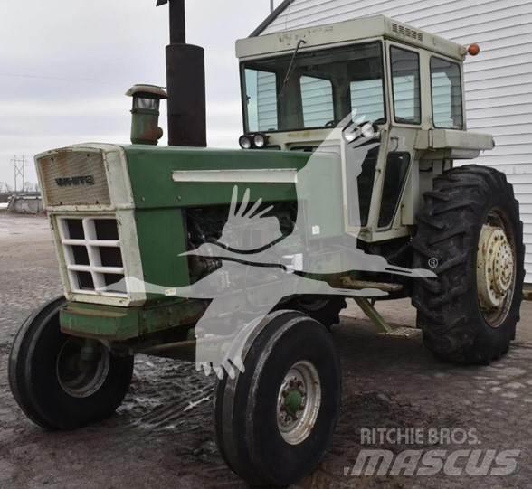 Oliver G1355 Traktori