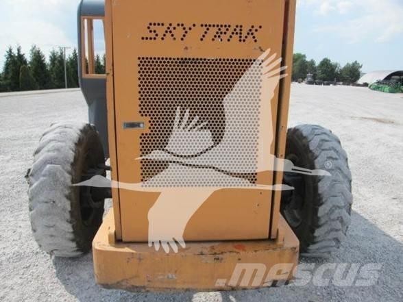 SkyTrak 8042 Teleskopski viljuškari