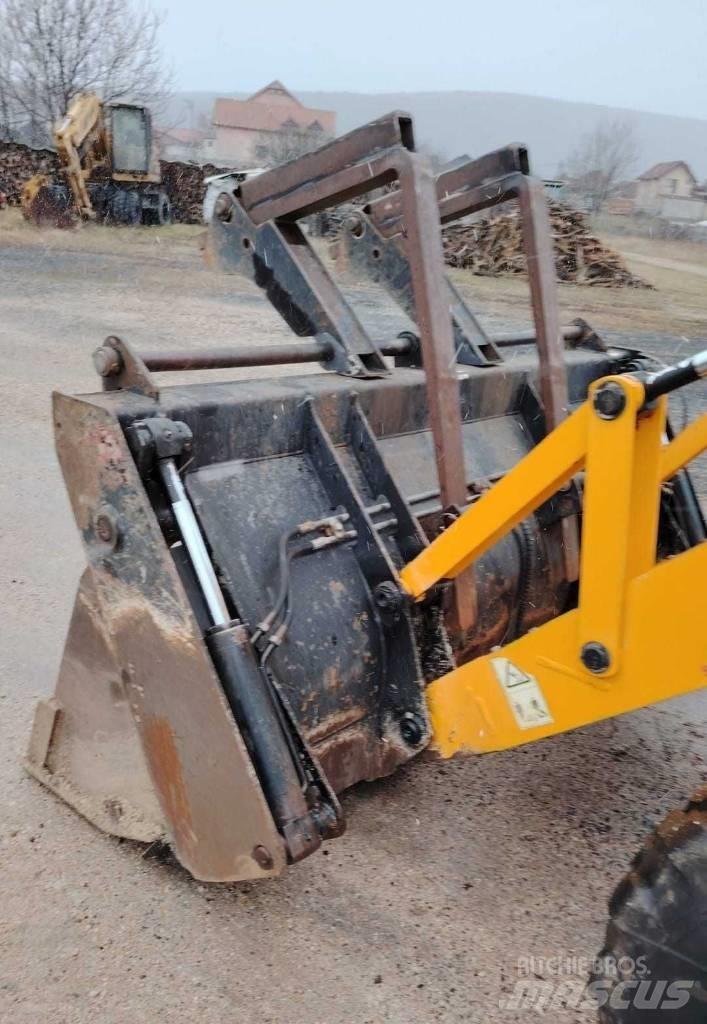 JCB 3 CX Rovokopači