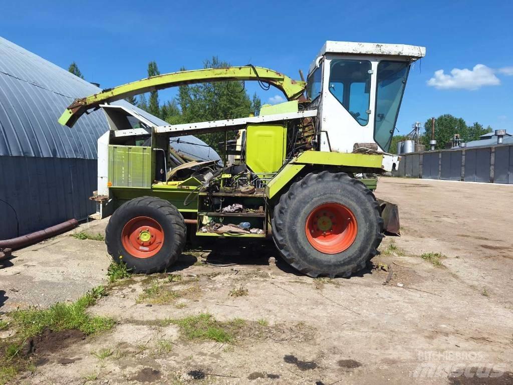 CLAAS Jaguar 690 SL Mašine za stočnu hranu sa sopstvenim pogonom
