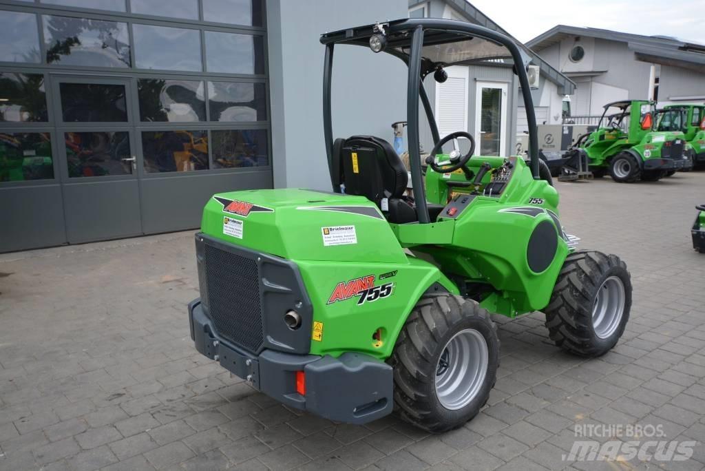 Avant 755i Mini utovarivači