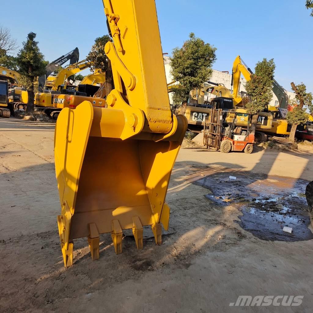 CAT 320 D2 Bageri guseničari