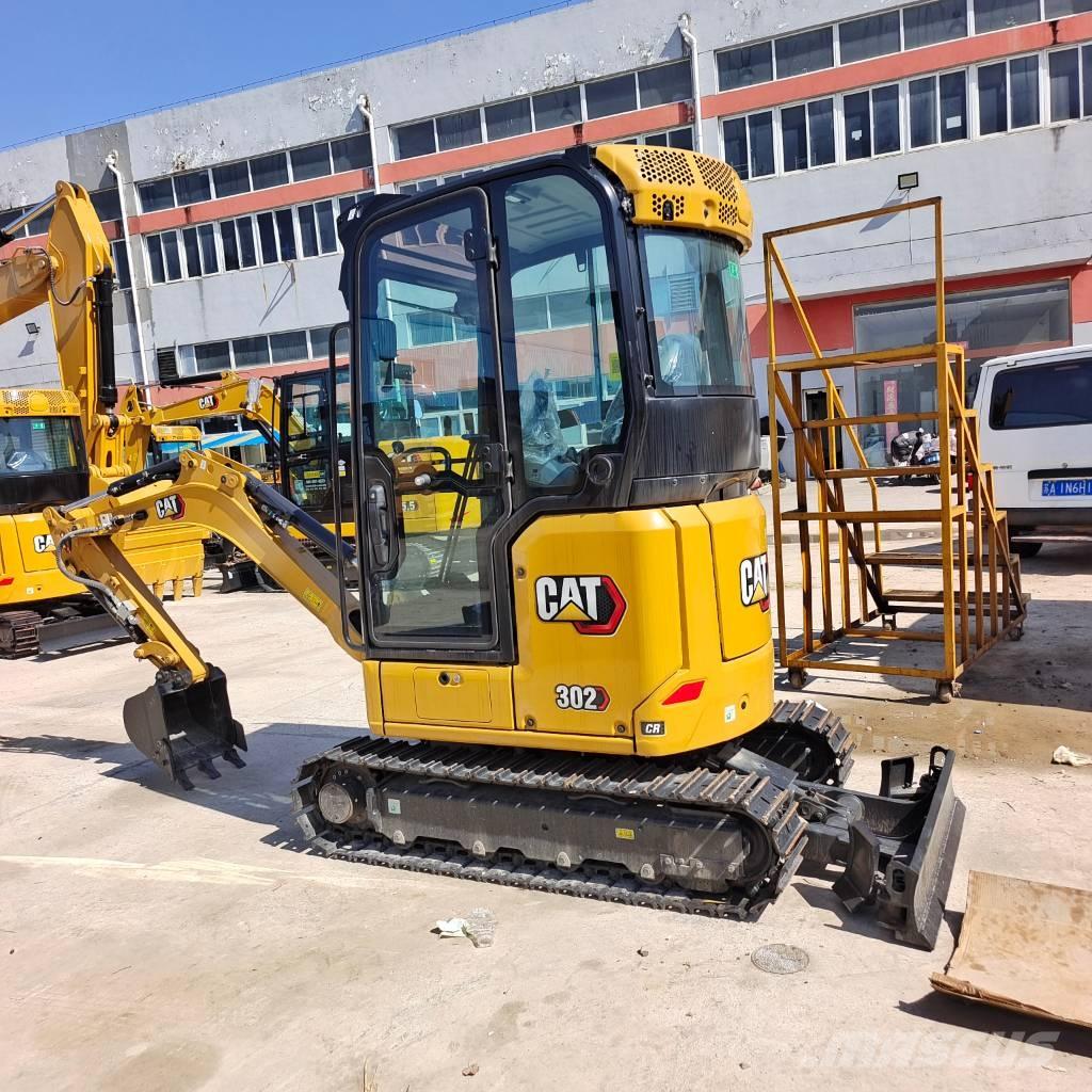 CAT 302 CR Mini bageri < 7t