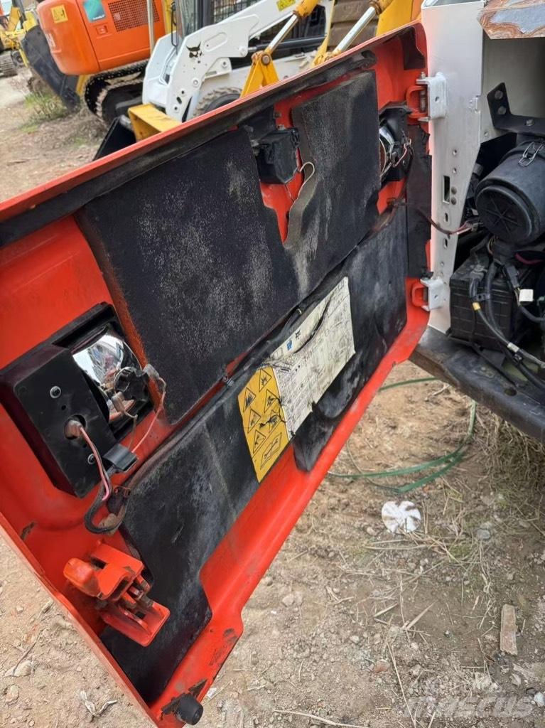 Bobcat S 550 Skid steer mini utovarivači