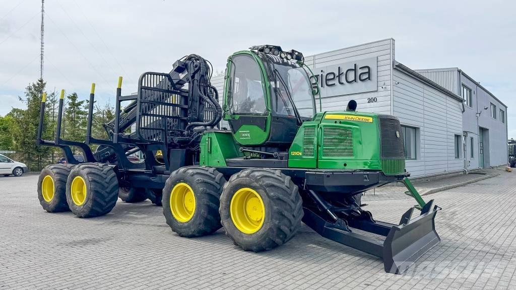 John Deere 1210E Forvarderi