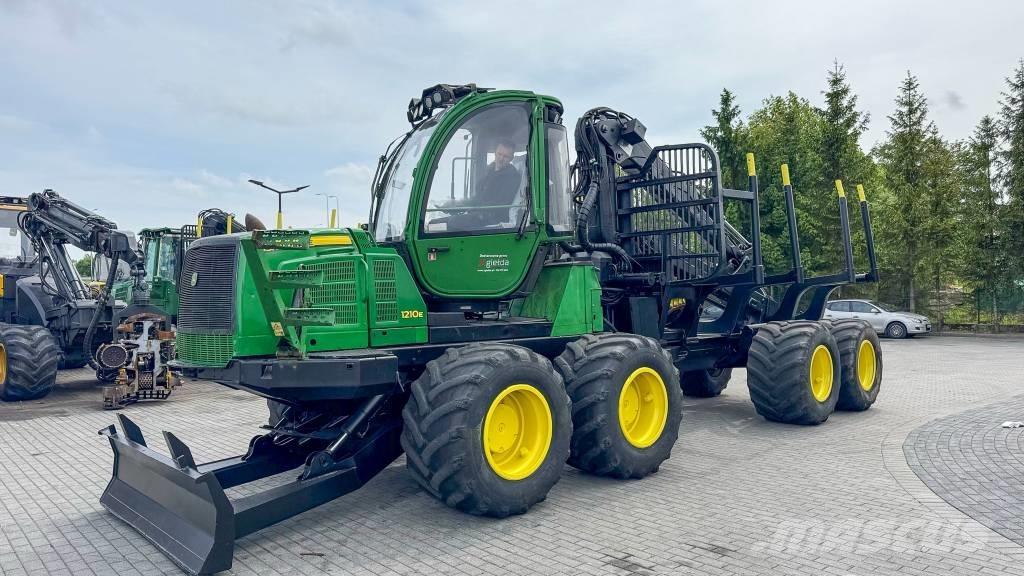 John Deere 1210E Forvarderi