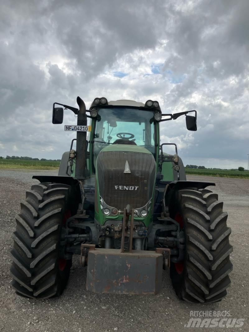 Fendt 930 COM 3 Traktori