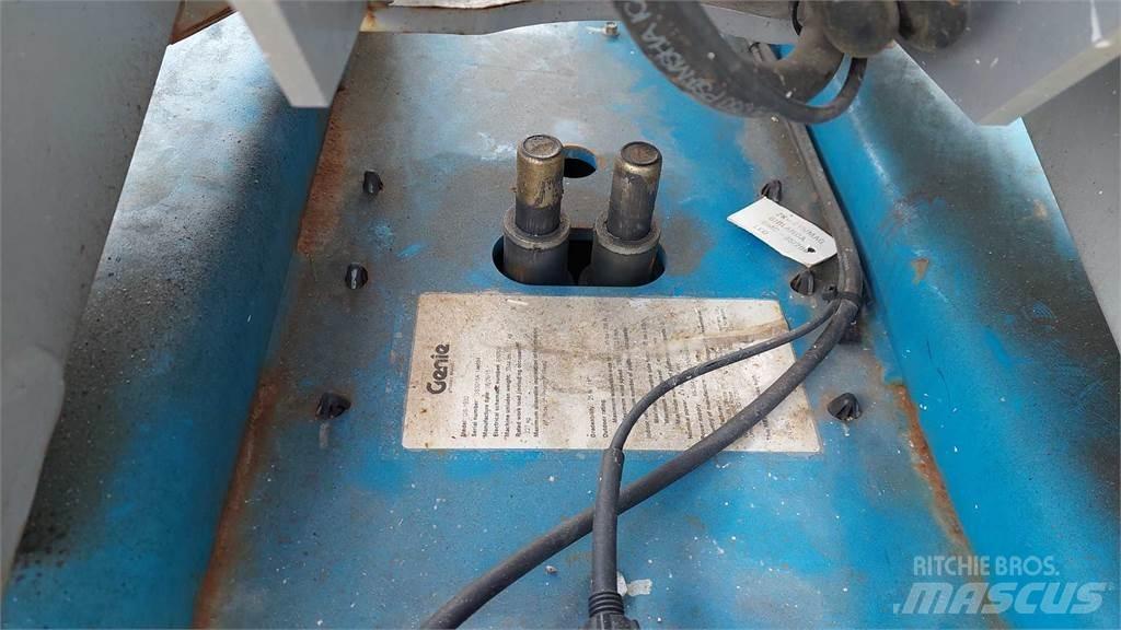 Genie GS1932 Makazaste platforme