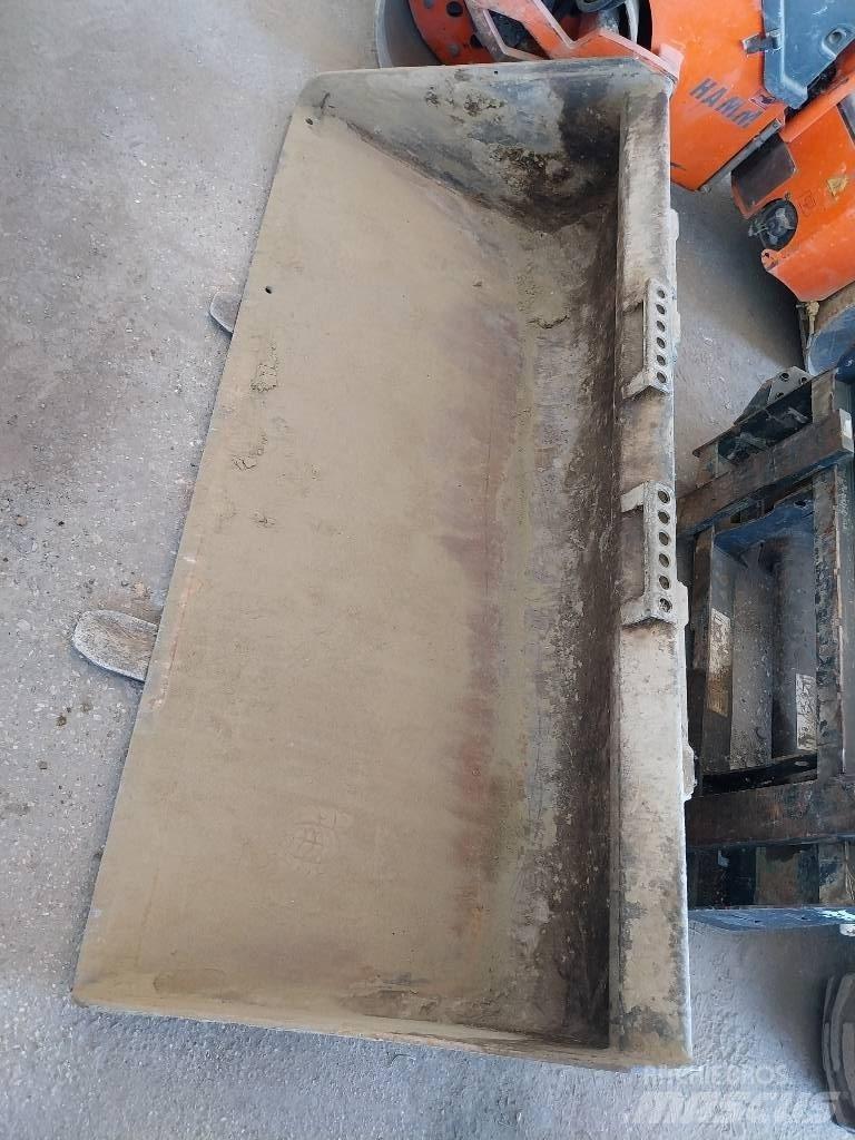 Bobcat S 770 Skid steer mini utovarivači