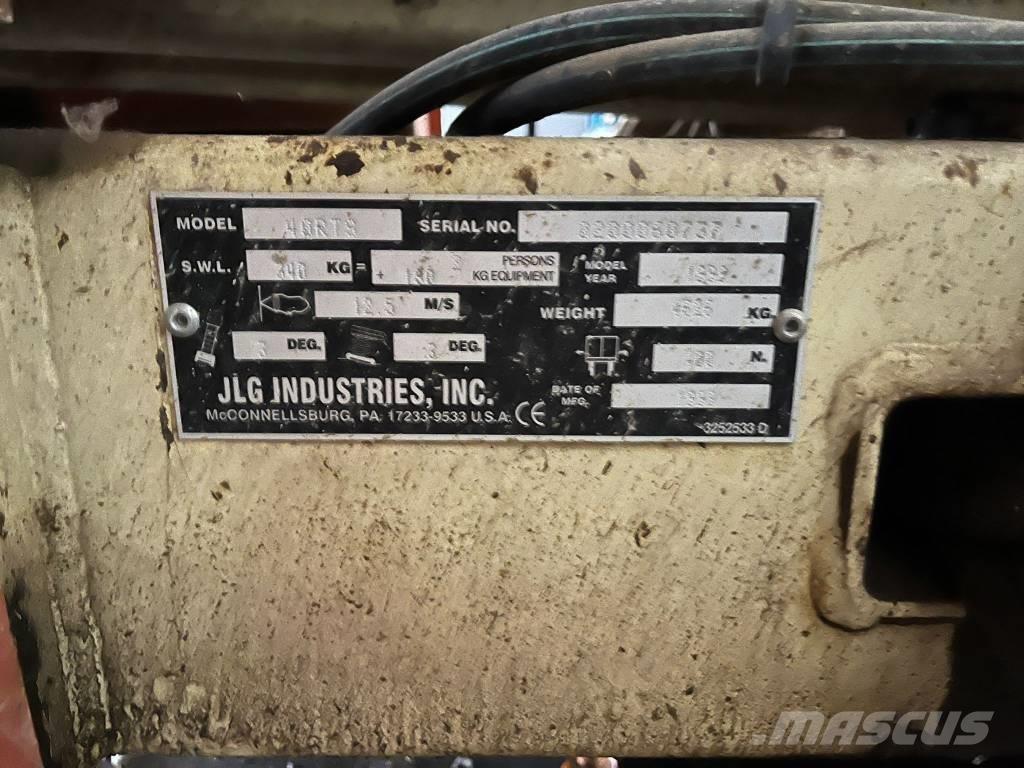 JLG 40 RTS Makazaste platforme