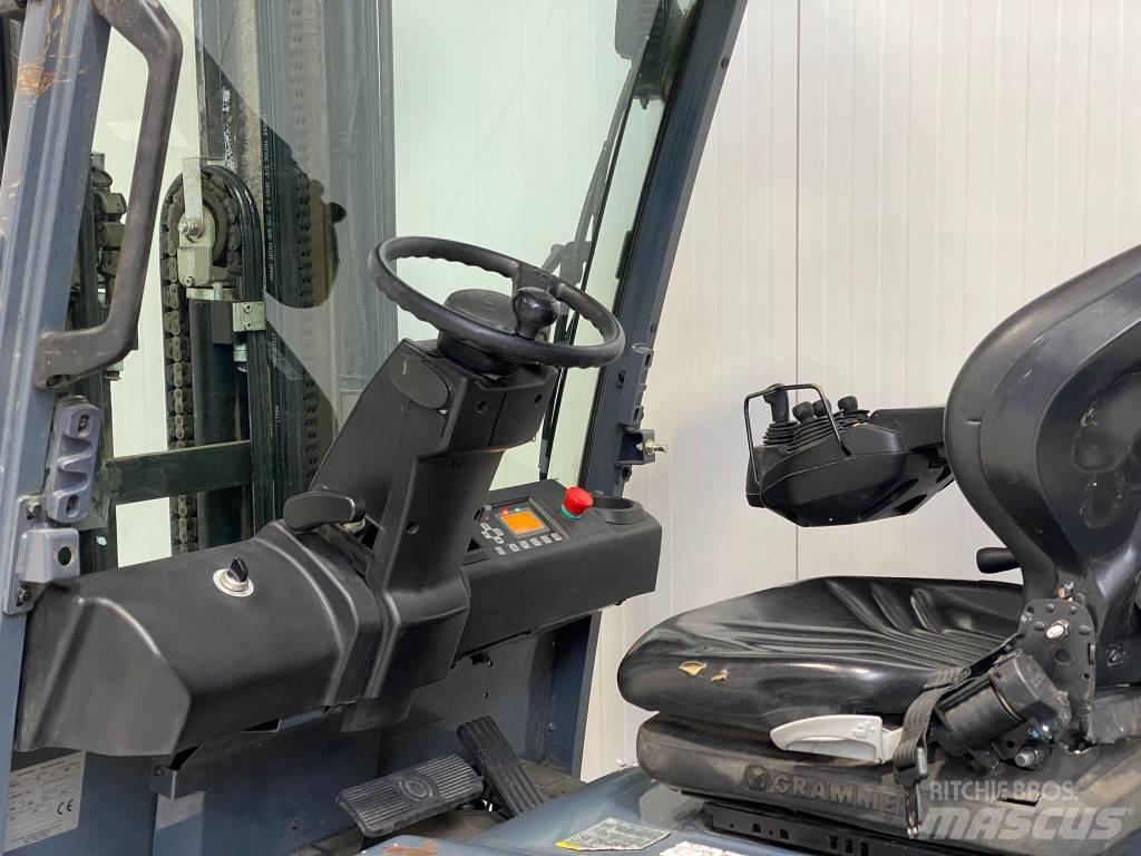 Toyota 8FBMT25 Električni viljuškari