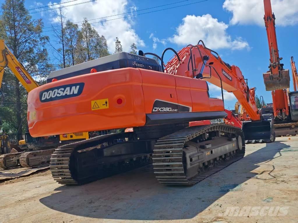 Doosan DX380LC-9 Polovni amfibijski bageri