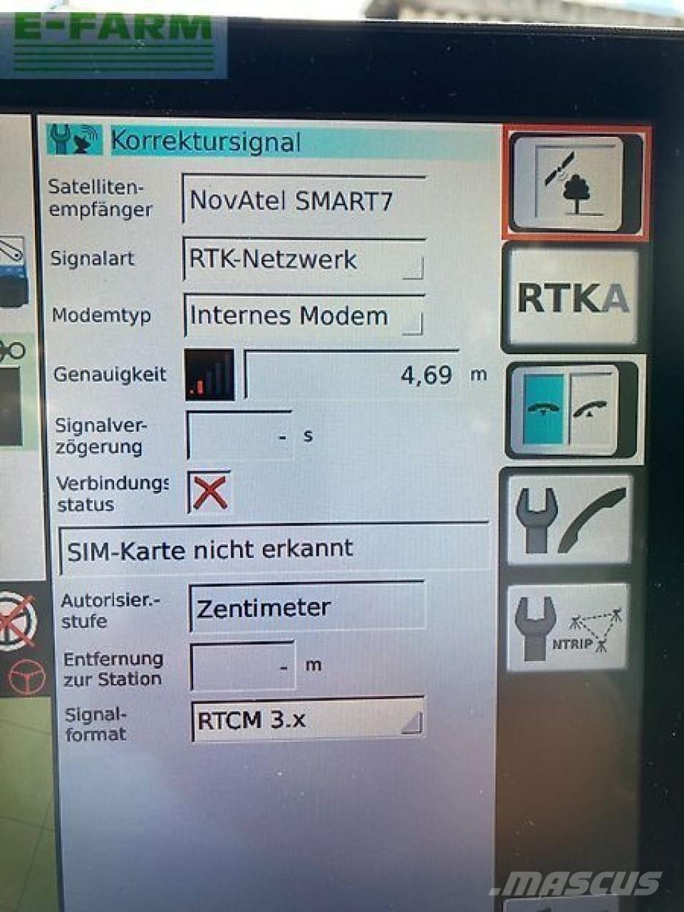 Fendt 828 vario Traktori