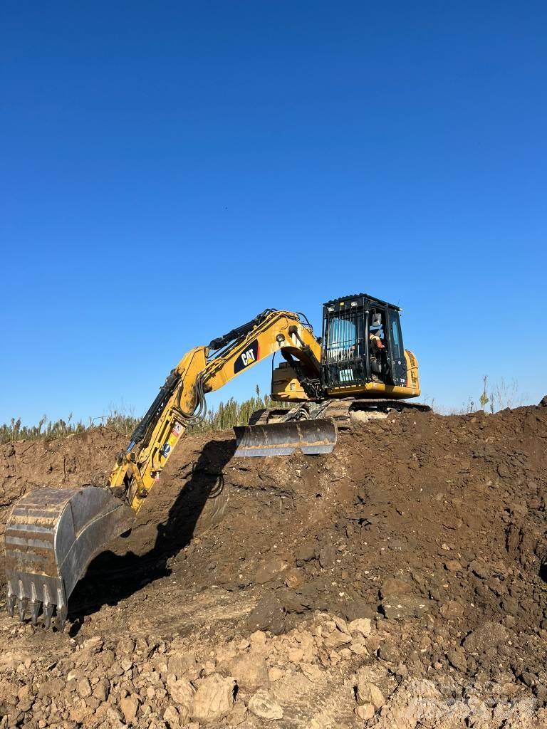 CAT 311 FL Bageri guseničari