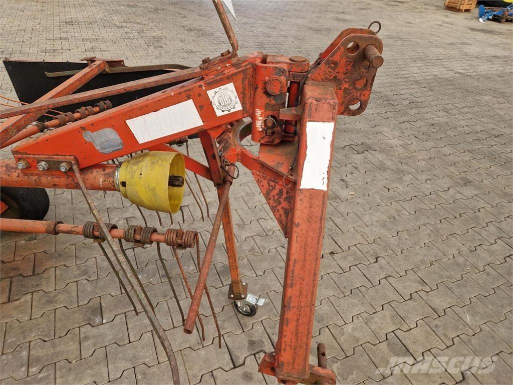 Fella TS 325 Sakupljači