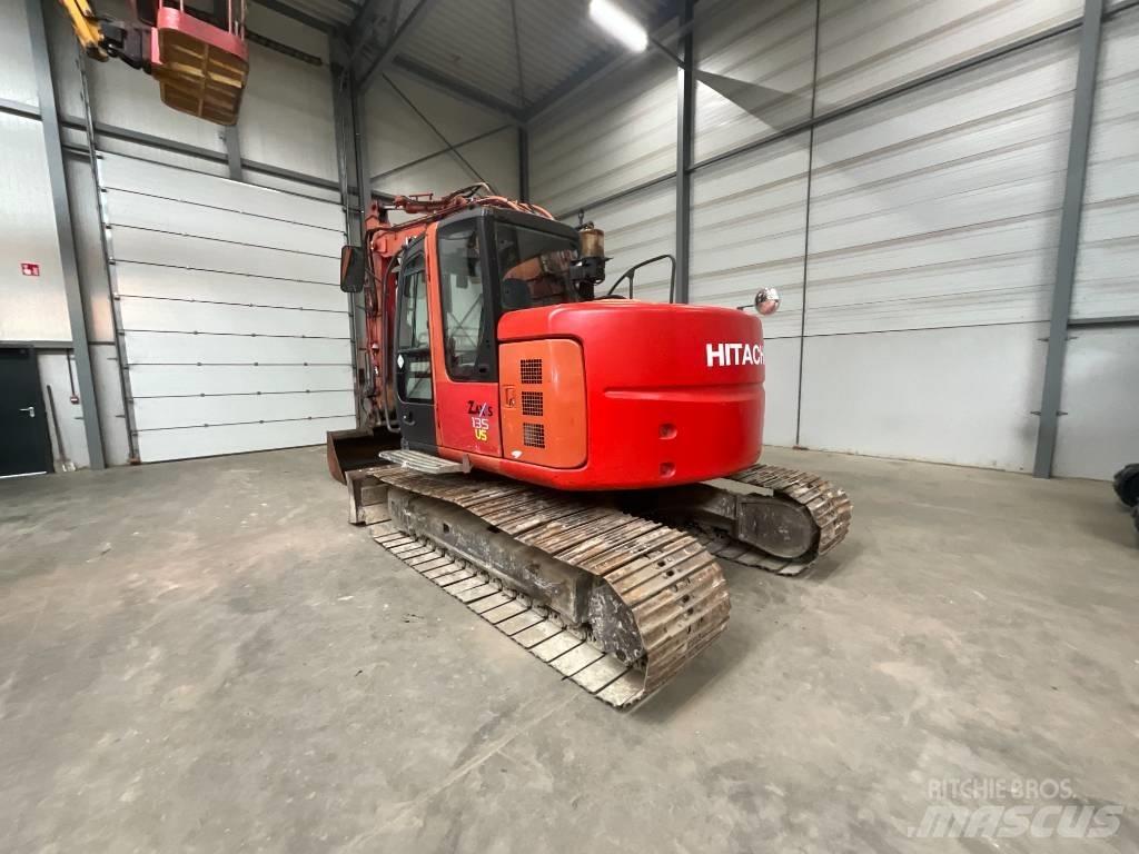 Hitachi ZX 135 US Bageri guseničari